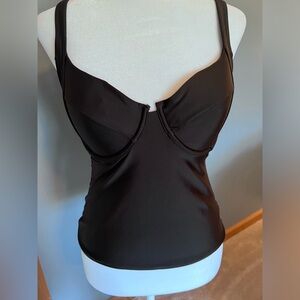 Old Navy Women’s BlackSwim Top Size Medium NWT